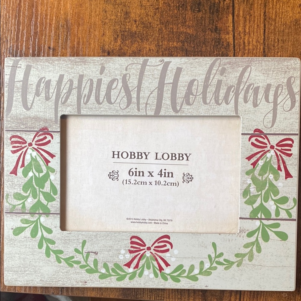 Holiday picture frame